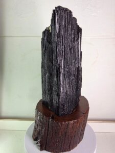 特級黑碧璽原石 1083g